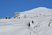 23 Zoom  sul Rif. Nicola e Cima di Piazzo